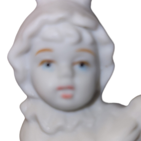 Porcelain Figurine of a Child in a Bunny Costume with a Easter Basket - Picture 6 of 7